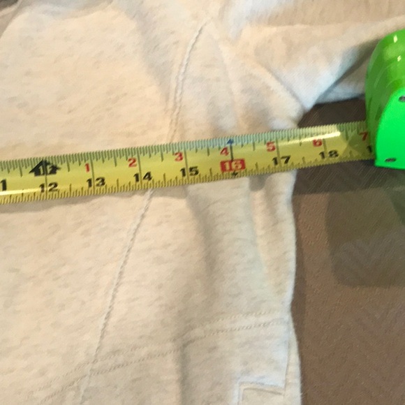 Lole Full Button Cozy Cardigan Sweatshirt - Medium.  Comfy with Stylish Detail. - Picture 9 of 15